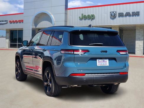New 2026 Jeep Grand Cherokee L Limited image 5