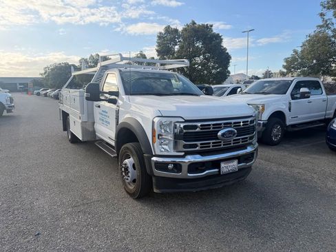 Used 2024 Ford F550 2WD Regular Cab Super Duty image 2