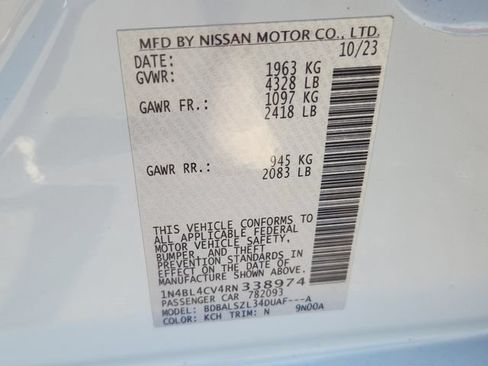 Used 2024 Nissan Altima 2.5 SR w/ SR Premium Package FWD image 17