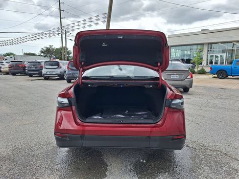 Used 2026 Nissan Sentra SV w/ Floor Mat Package FWD image 27