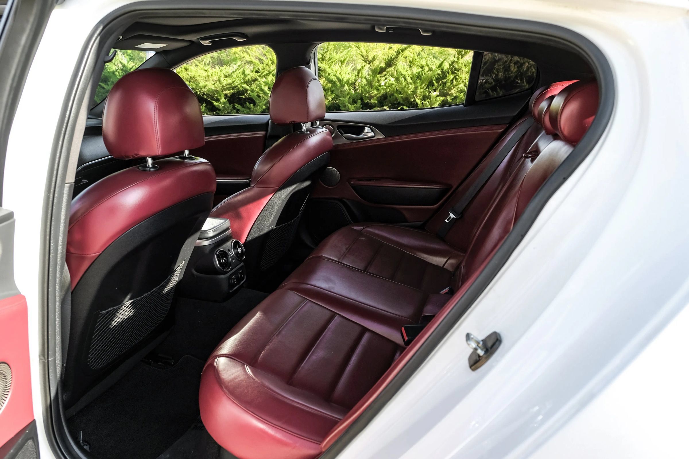 Used 2020 Kia Stinger GT2 RWD image 40