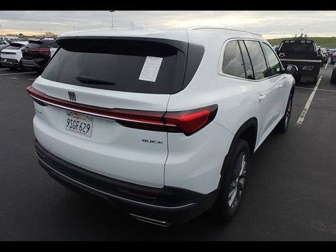 Used 2023 Buick Enclave Essence w/ LPO, Floor Liner Package FWD image 4