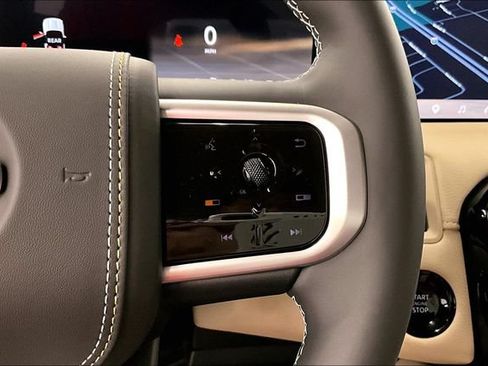 New 2026 Nissan Armada Platinum Reserve w/ Accent Package AWD/4WD image 25