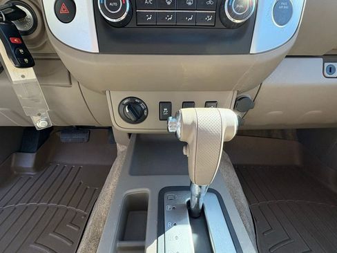 Used 2013 Nissan Frontier SV w/ SV Value Truck Pkg image 18