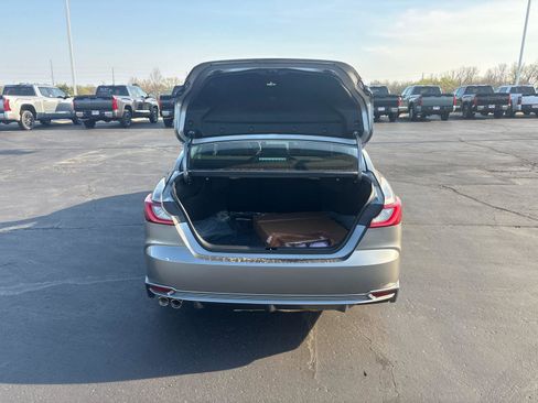 Used 2026 Toyota Camry XSE image 10