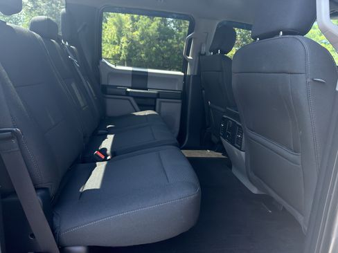 Used 2018 Ford F150 XL w/ Equipment Group 101A Mid AWD/4WD image 23