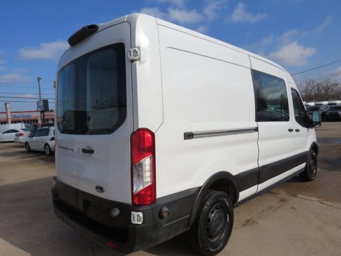 Used 2019 Ford Transit 250 148 Medium Roof image 5