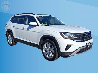 Used 2021 Volkswagen Atlas SE w/ Panoramic Sunroof Package