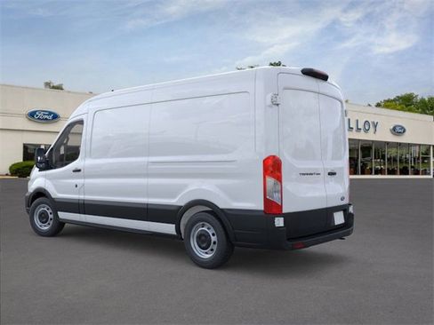 New 2026 Ford Transit 250 148 Medium Roof image 4