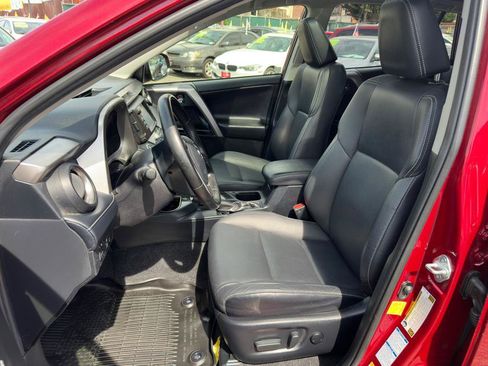 Used 2018 Toyota RAV4 Limited w/ All Weather Liner Package AWD/4WD image 10