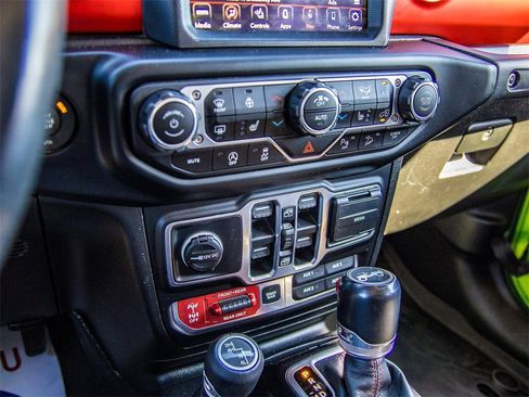 Used 2020 Jeep Wrangler Unlimited Rubicon image 39