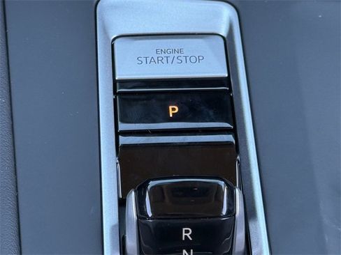 New 2026 Volkswagen Atlas SE image 16