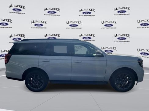 New 2026 Ford Expedition Platinum AWD/4WD image 6