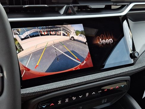 New 2026 Jeep Cherokee Laredo AWD/4WD image 12