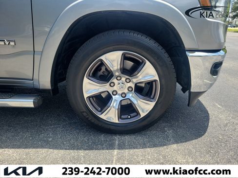 Used 2019 RAM 1500 Laramie RWD image 7