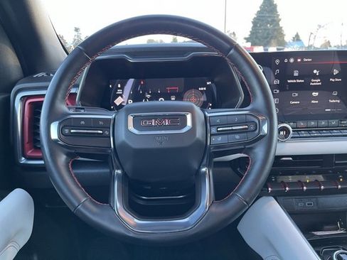 Used 2024 GMC Canyon AT4X image 15