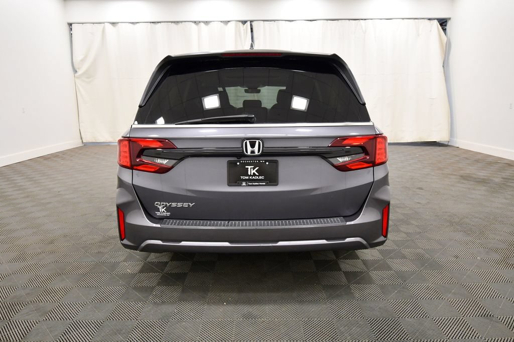 Certified 2025 Honda Odyssey EX-L image 6