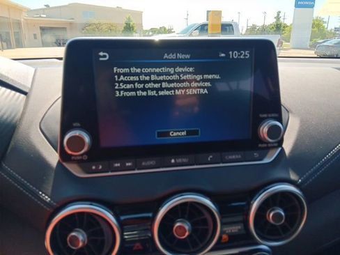 New 2025 Nissan Sentra SV image 18