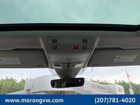 Used 2023 Volkswagen Tiguan SE w/ Panoramic Sunroof Package AWD/4WD image 36