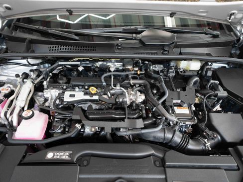 Certified 2026 Toyota Prius Plug-In Hybrid FWD image 31