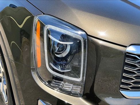 Used 2020 Kia Telluride EX AWD/4WD image 27