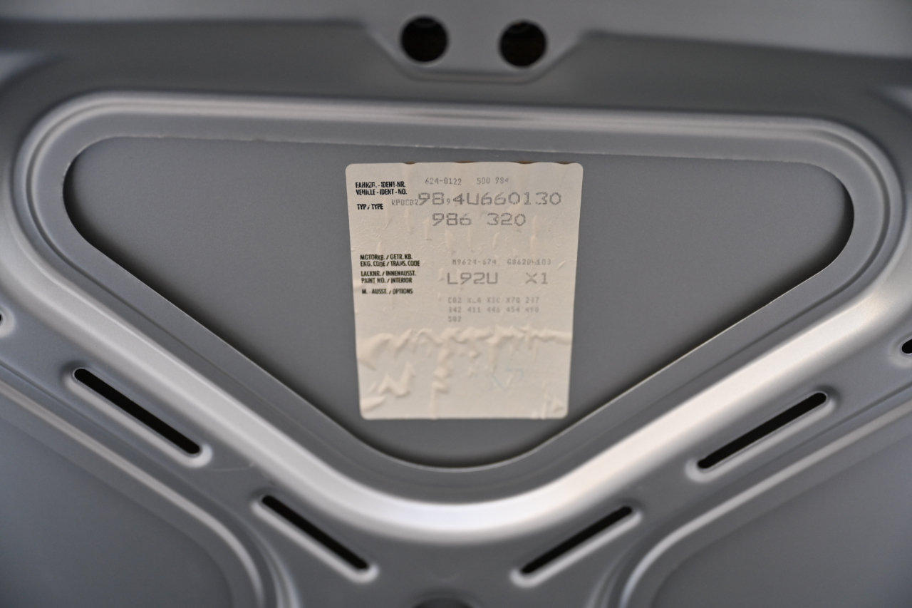 Used 2004 Porsche Boxster S RWD image 36
