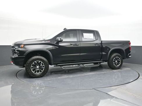 New 2026 Chevrolet Silverado 1500 ZR2 w/ LPO, Utility Wall Package image 6