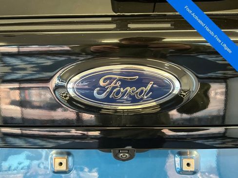 Used 2020 Ford Edge ST w/ Cold Weather Package image 12