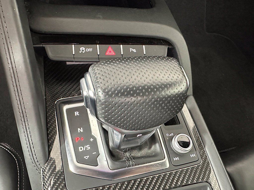 Used 2018 Audi R8 V10 plus AWD/4WD image 31