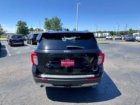 Used 2020 Ford Explorer Limited w/ Hybrid Equipment Group 310A AWD/4WD image 10