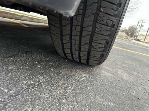 Used 2021 RAM 1500 Big Horn image 7