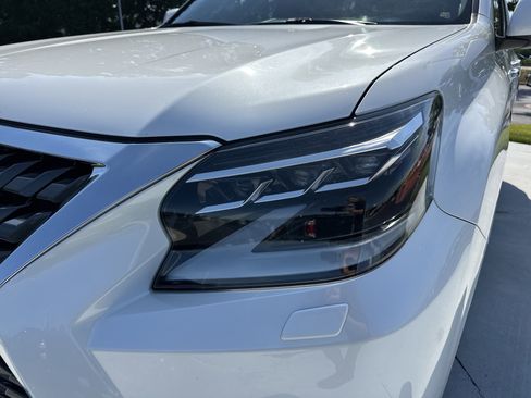 Used 2021 Lexus GX 460 Premium AWD/4WD image 6