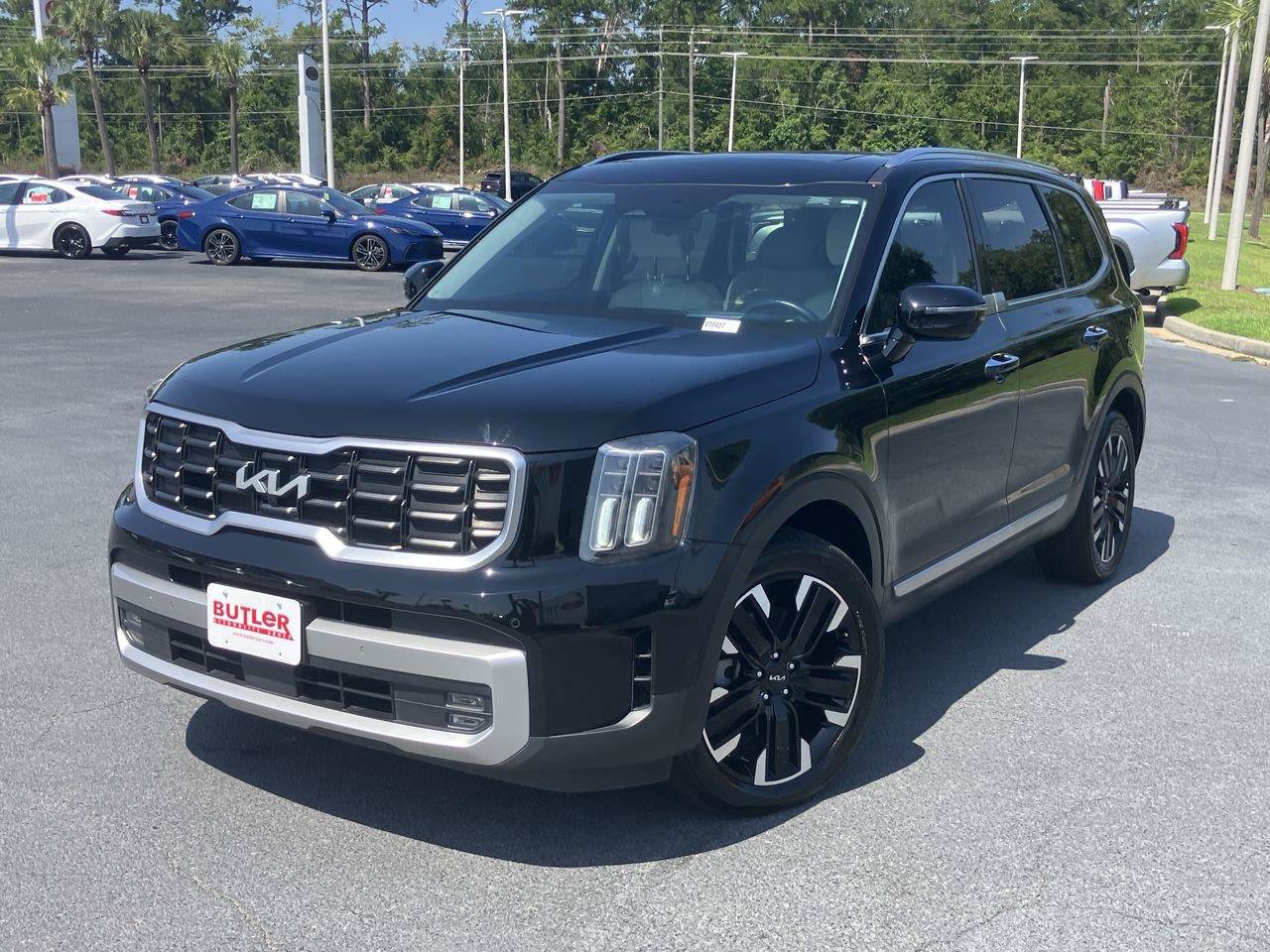 Used 2023 Kia Telluride SX Prestige AWD/4WD image 1