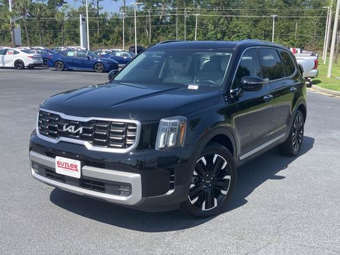 Used 2023 Kia Telluride SX Prestige AWD/4WD image 1