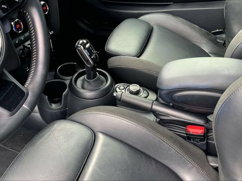 Used 2022 MINI Cooper S FWD image 16