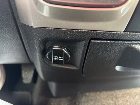 Used 2014 RAM 2500 SLT image 27