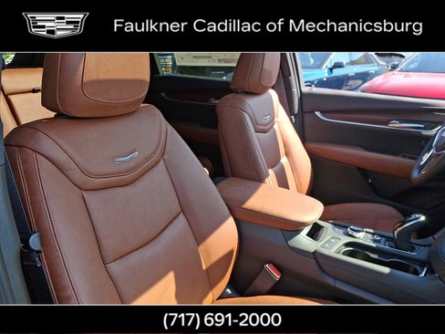 New 2026 Cadillac XT5 Premium Luxury AWD/4WD image 10