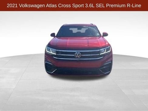 Used 2021 Volkswagen Atlas Cross Sport SEL Premium R-Line AWD/4WD image 2