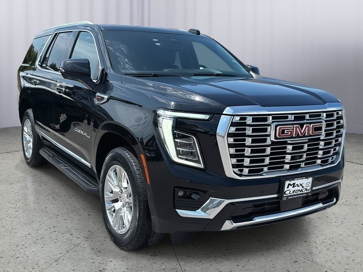 Used 2025 GMC Yukon Denali AWD/4WD image 7