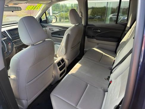 Used 2018 Honda Ridgeline RTL image 16