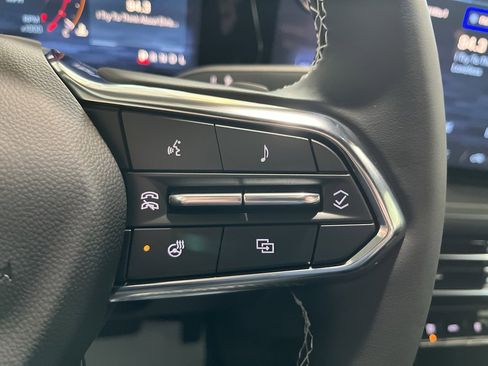 New 2026 Chevrolet Traverse LT w/ Midnight/Sport Edition image 19