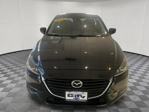 Used 2018 MAZDA MAZDA3 Sport FWD image 31