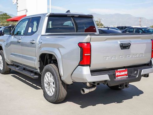 New 2026 Toyota Tacoma SR5 image 9