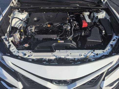 Used 2023 Toyota Camry SE image 22