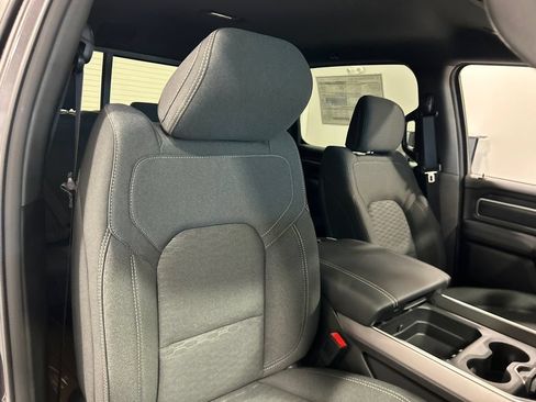 New 2026 RAM 1500 Big Horn AWD/4WD image 34