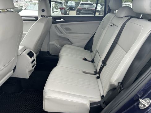 Certified 2023 Volkswagen Tiguan SE image 23