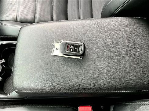 Certified 2023 Honda CR-V EX-L image 35