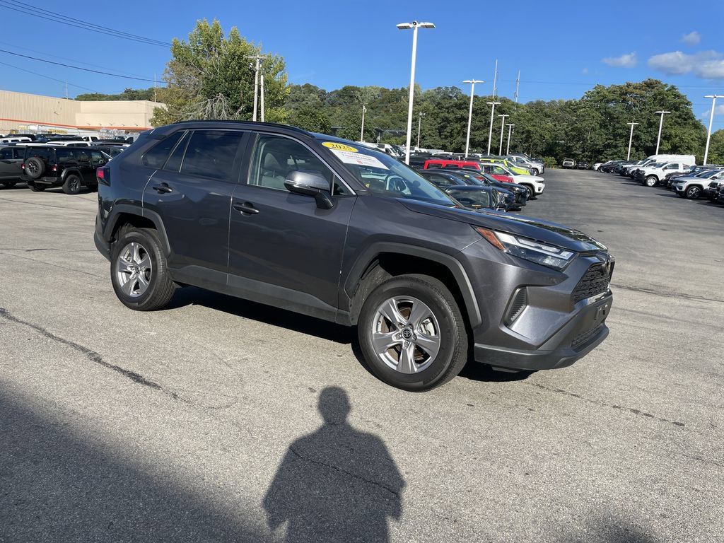 Certified 2025 Toyota RAV4 XLE AWD/4WD image 6