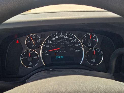 New 2025 Chevrolet Express 3500 w/ Power Convenience Package image 20