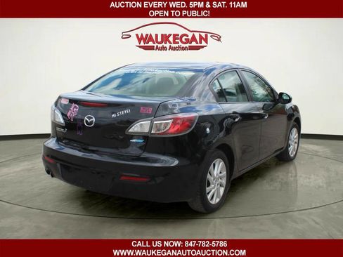 Used 2012 MAZDA MAZDA3 i Touring FWD image 5